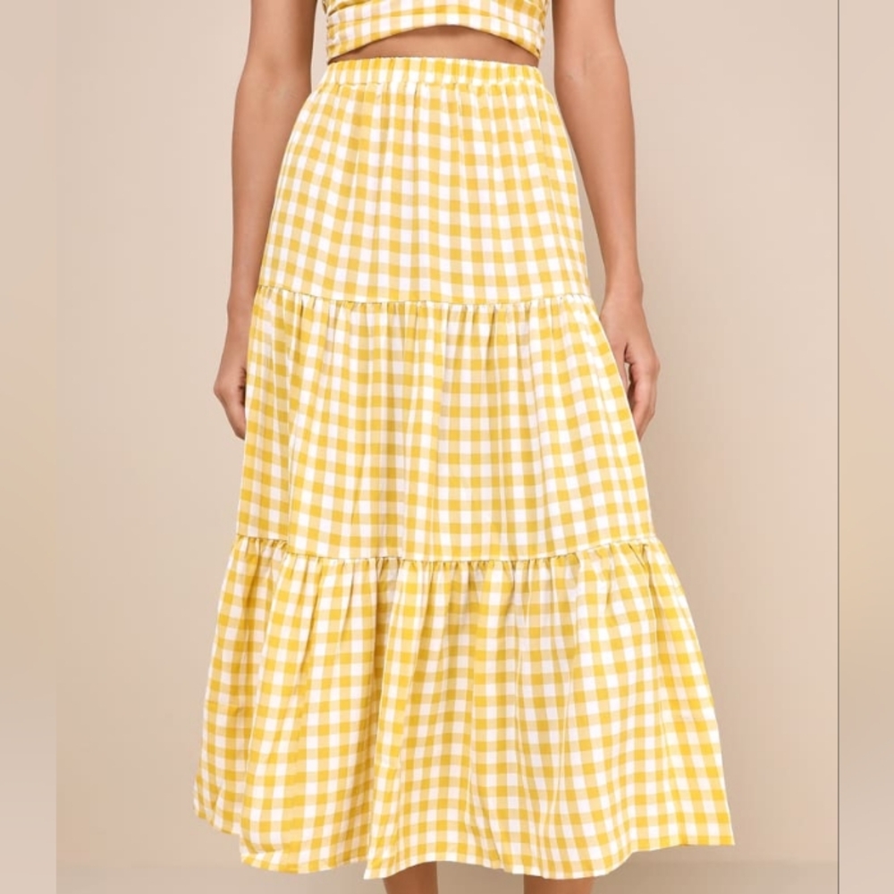 Old Navy Yellow and White Tiered Midi Skirt - Picture 4 of 4